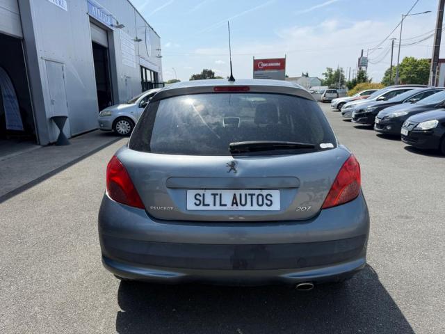 Peugeot 207 image 6