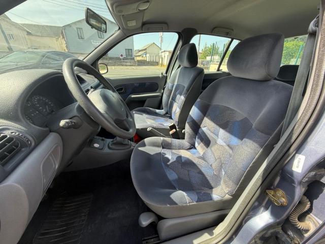 Renault Clio image 4