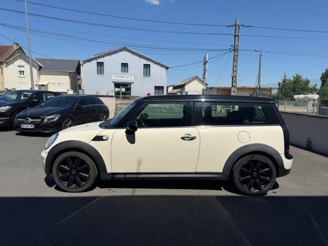 Mini Clubman image 3