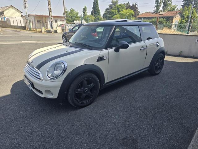 Mini Cooper image 5