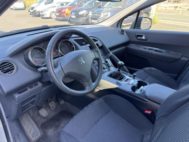 Peugeot 108 image 1