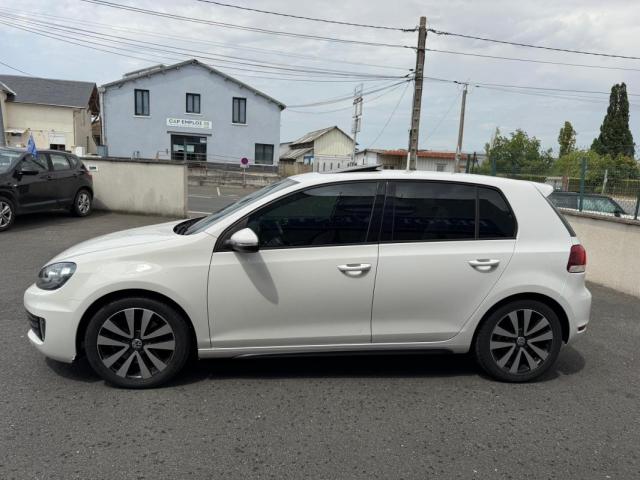 Volkswagen Golf image 1