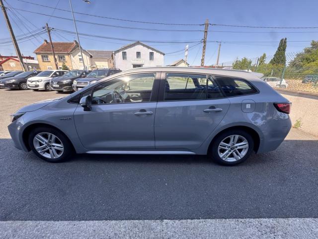 Toyota Corolla Touring Sports image 4