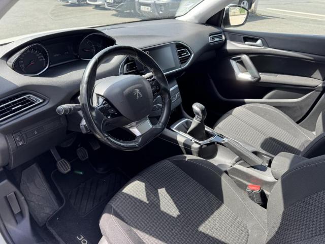 Peugeot 308 image 5