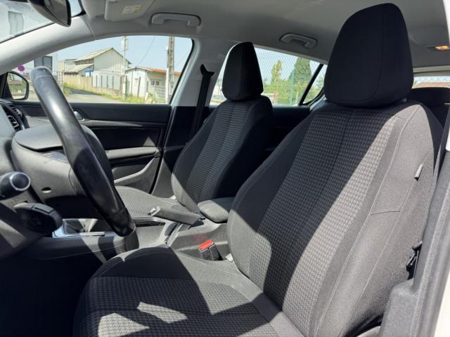 Peugeot 308 image 3