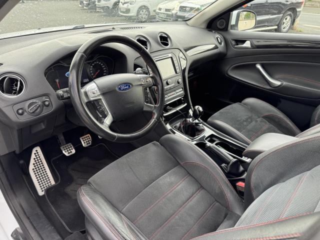 Ford Mondeo image 9