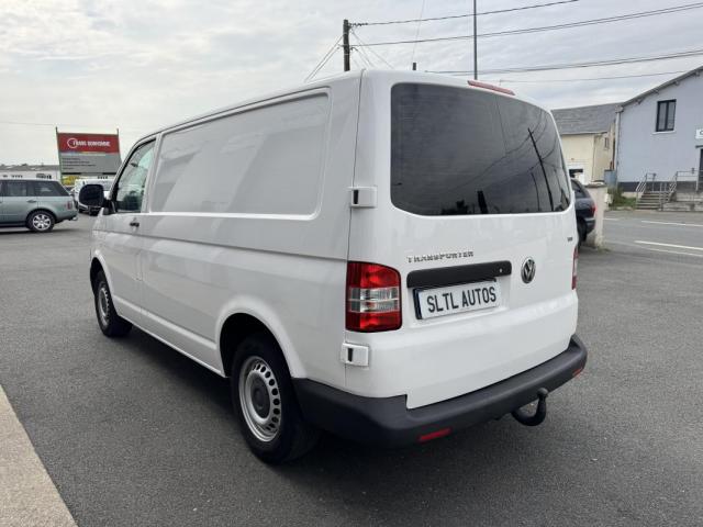 Volkswagen Transporter image 2