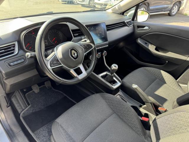 Renault Clio image 9