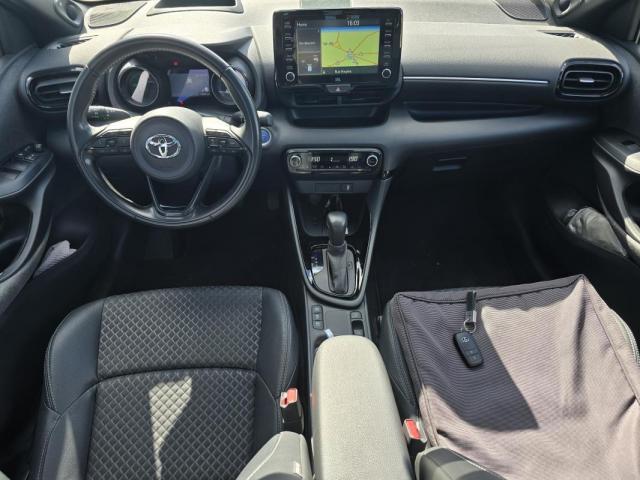 Toyota Yaris image 2