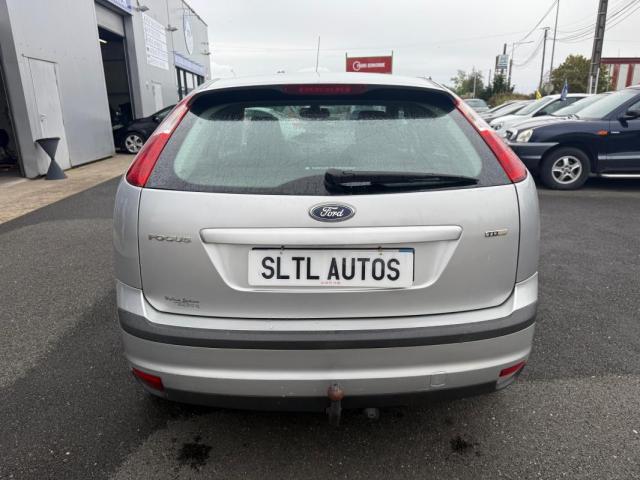 Ford Focus image 9