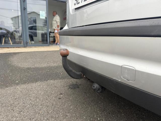 Ford Focus image 8