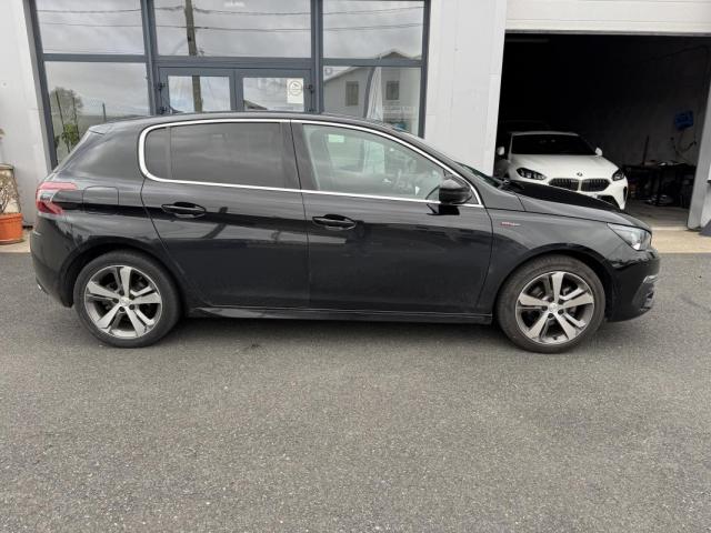 Peugeot 308 image 8