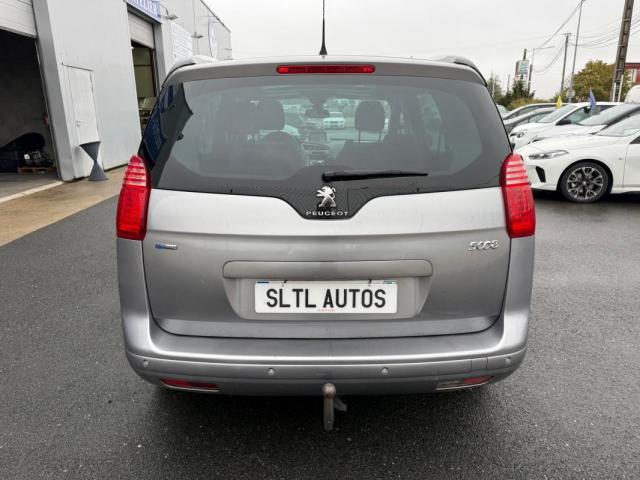 Peugeot 5008 image 5