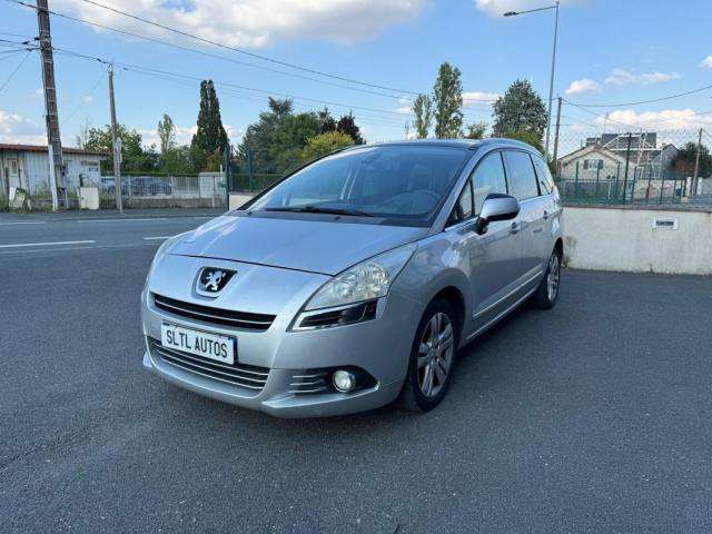 Peugeot 5008 image 9