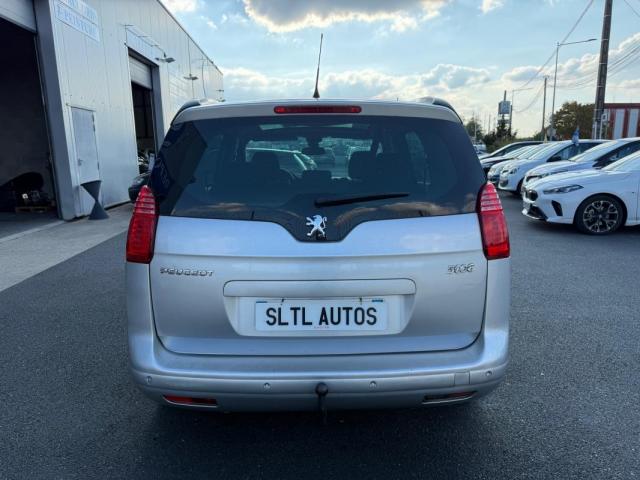 Peugeot 5008 image 4