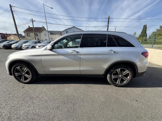 Mercedes Benz Glc image 9