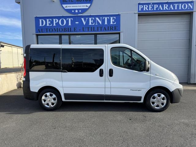 Renault Trafic image 2