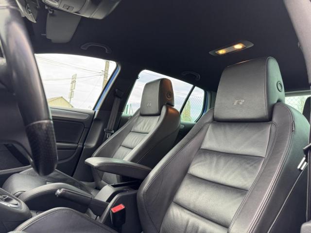 Volkswagen Golf image 9