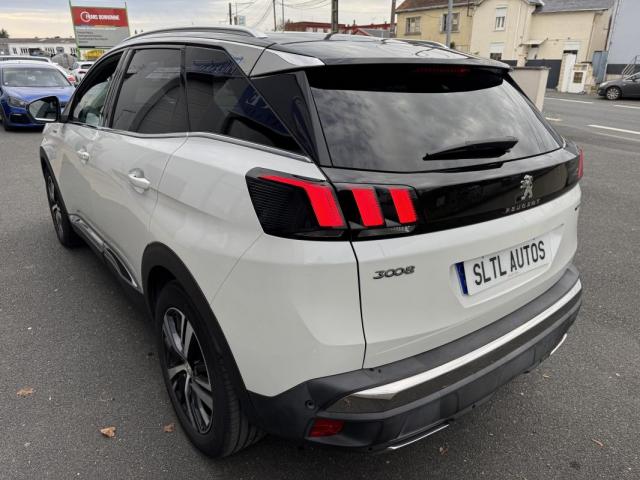 Peugeot 3008 image 1