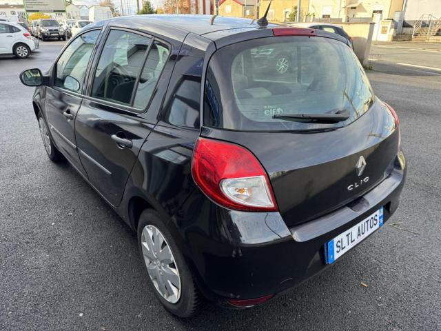 Renault Clio image 6