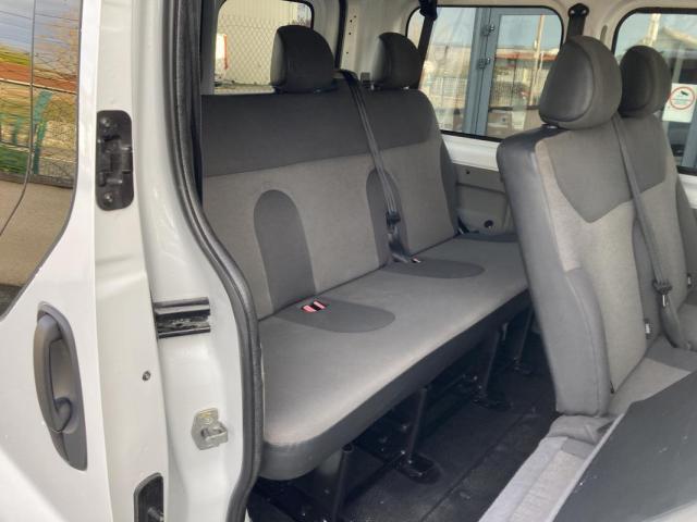 Renault Trafic image 9