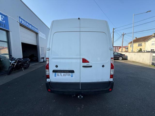 Renault Master image 1