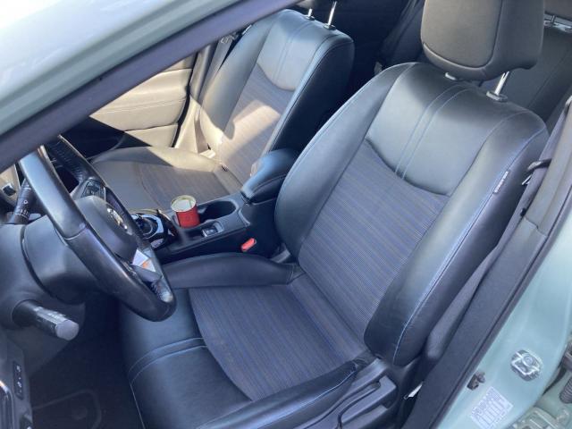 Nissan Leaf image 6