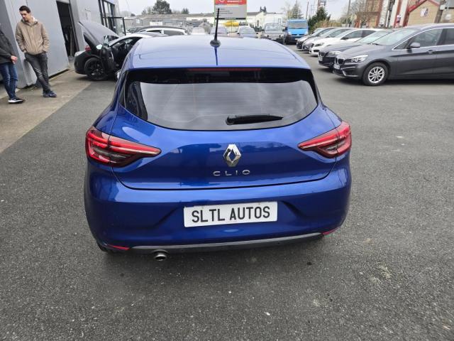 Renault Clio image 8