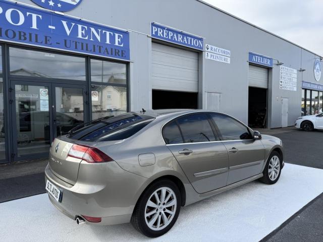 Renault Laguna image 9