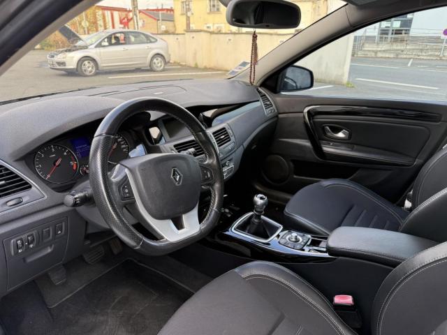 Renault Laguna image 8