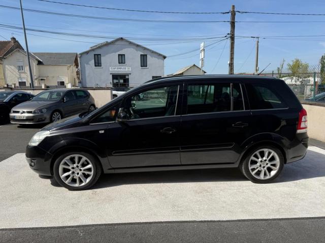 Opel Zafira image 1