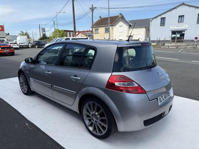 Renault Mégane image 8