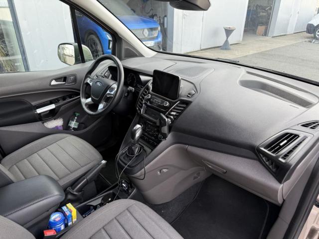 Ford Tourneo image 3