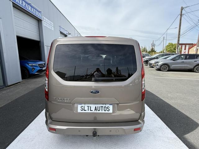 Ford Tourneo image 4