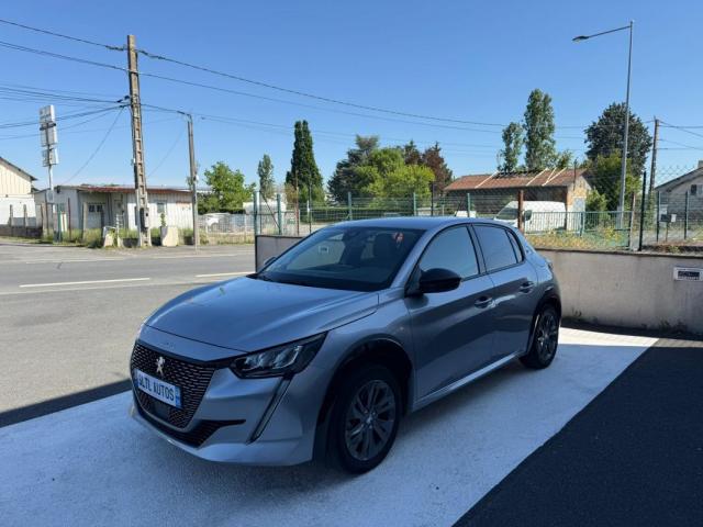 Peugeot 208 image 7
