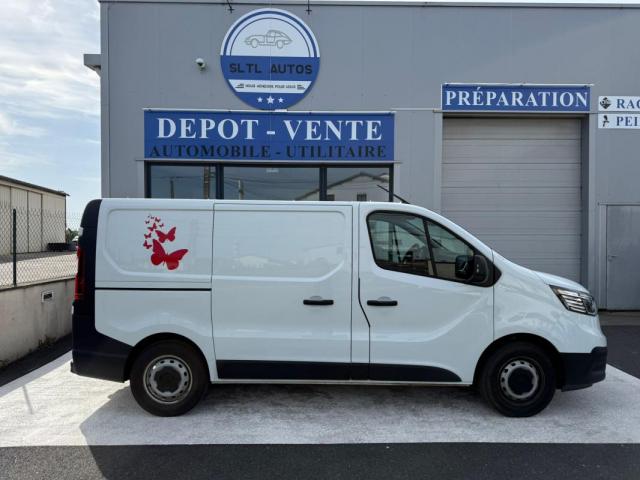 Renault Trafic image 9