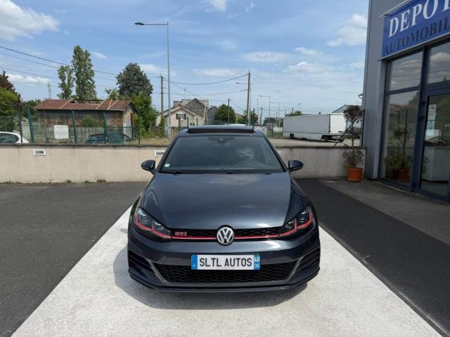 Volkswagen Golf image 8