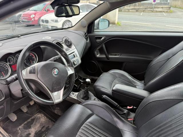 Alfa Romeo Mito image 2