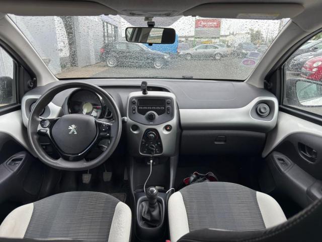 Peugeot 108 image 1