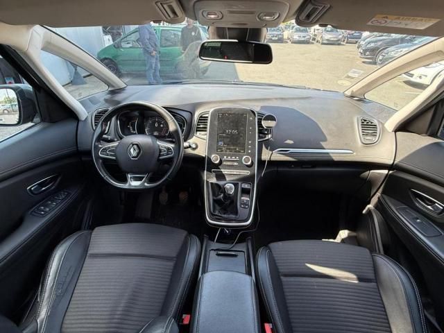 Renault Grand Scénic image 1