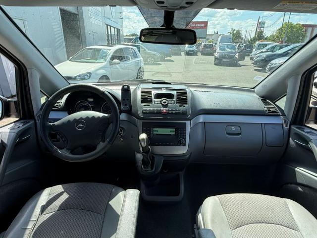 Mercedes Benz Viano image 3