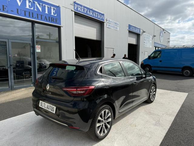 Renault Clio image 8