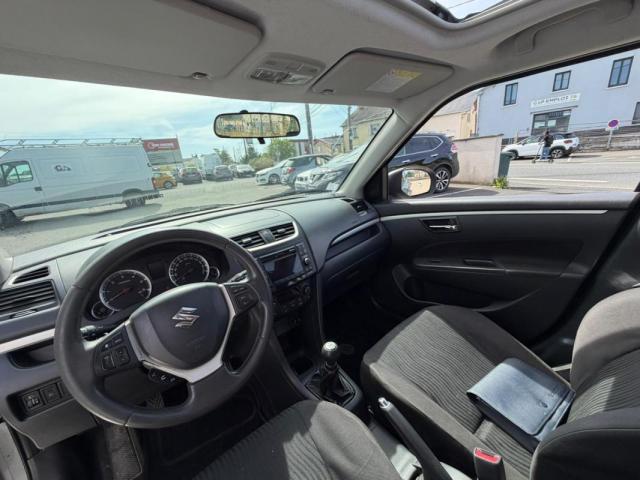 Suzuki Swift image 7