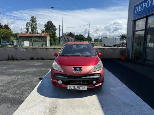 Peugeot 207 image 8