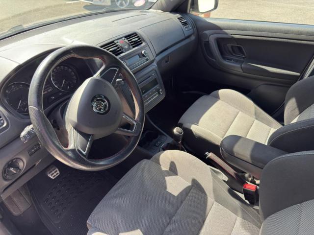 Skoda Fabia image 9