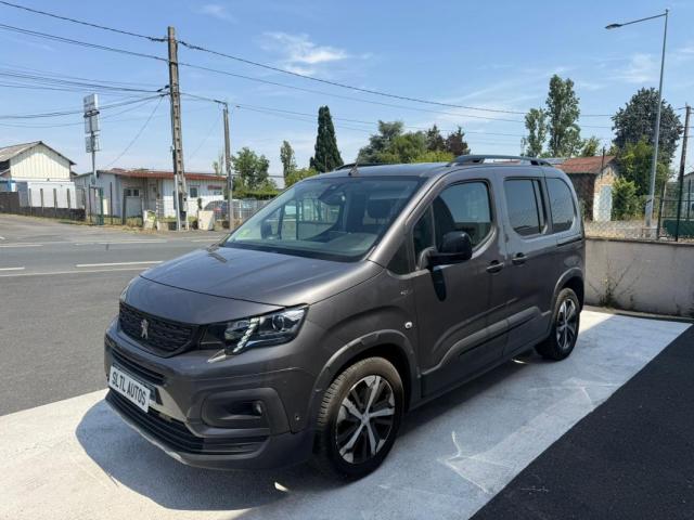 Peugeot Rifter image 9