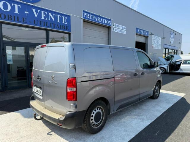 Peugeot Expert image 1