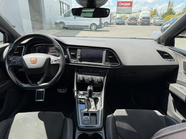 Seat Leon image 2