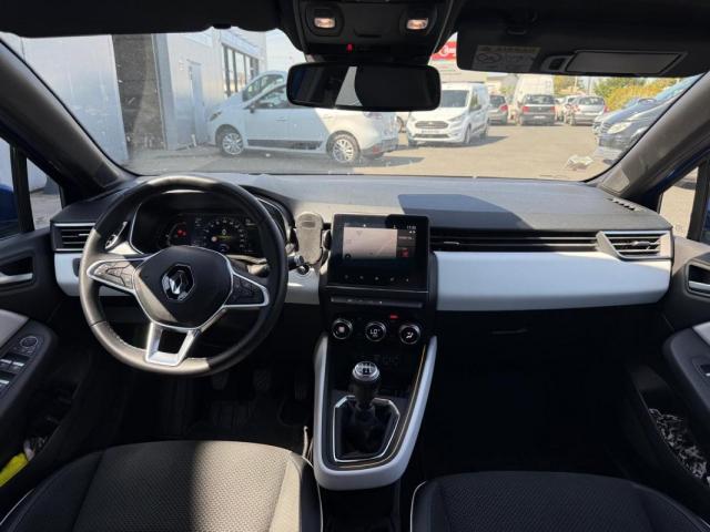 Renault Clio image 6