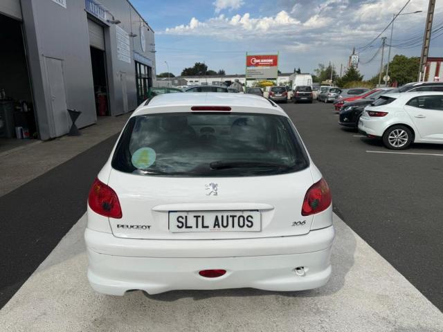 Peugeot 206 image 3